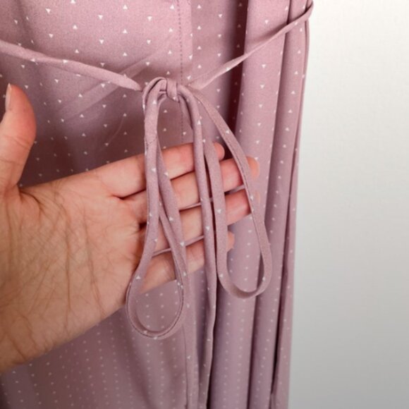Lulu's Medium Farah Mauve Print Midi Wrap Dress - Picture 6 of 8